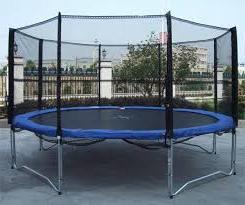 Koruyucu kafesli çocuklar için trampolin 